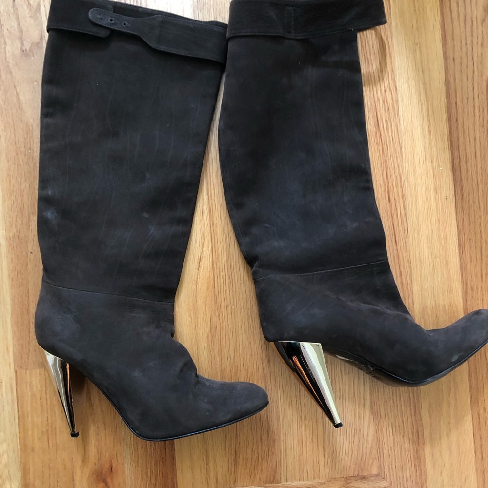 Italian suede leather boots - great condition